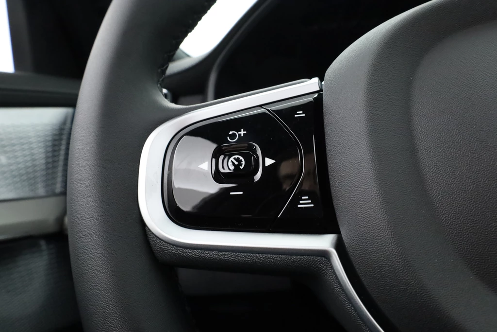 Volvo XC90 – foto 16