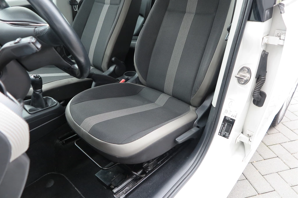 Volkswagen up! – foto 23