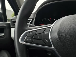 Renault Clio – thumbnail 19