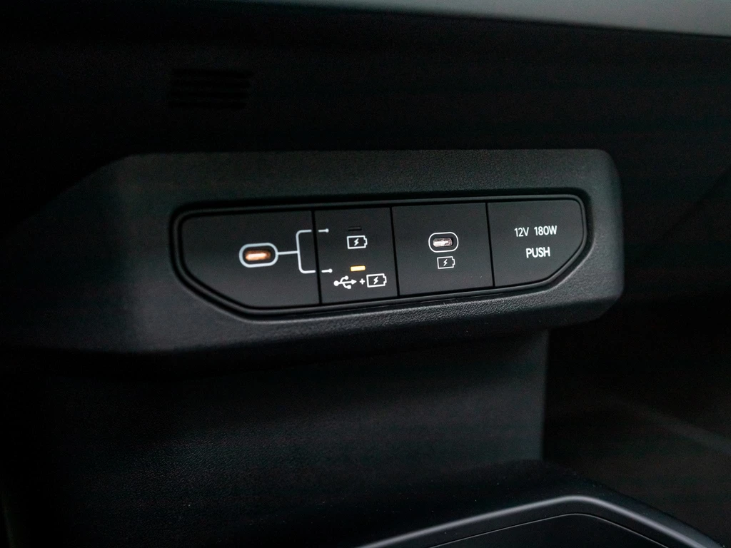 Kia EV4 – foto 25