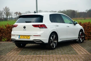 Volkswagen Golf – thumbnail 8