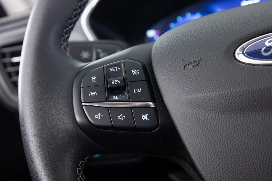 Ford Kuga – foto 29