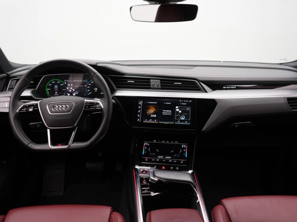 Audi e-tron – foto 13