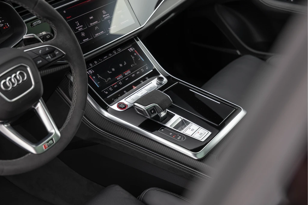 Audi RSQ8 – foto 14