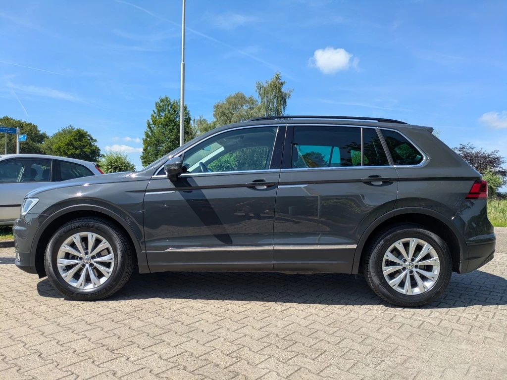 Volkswagen Tiguan – foto 2