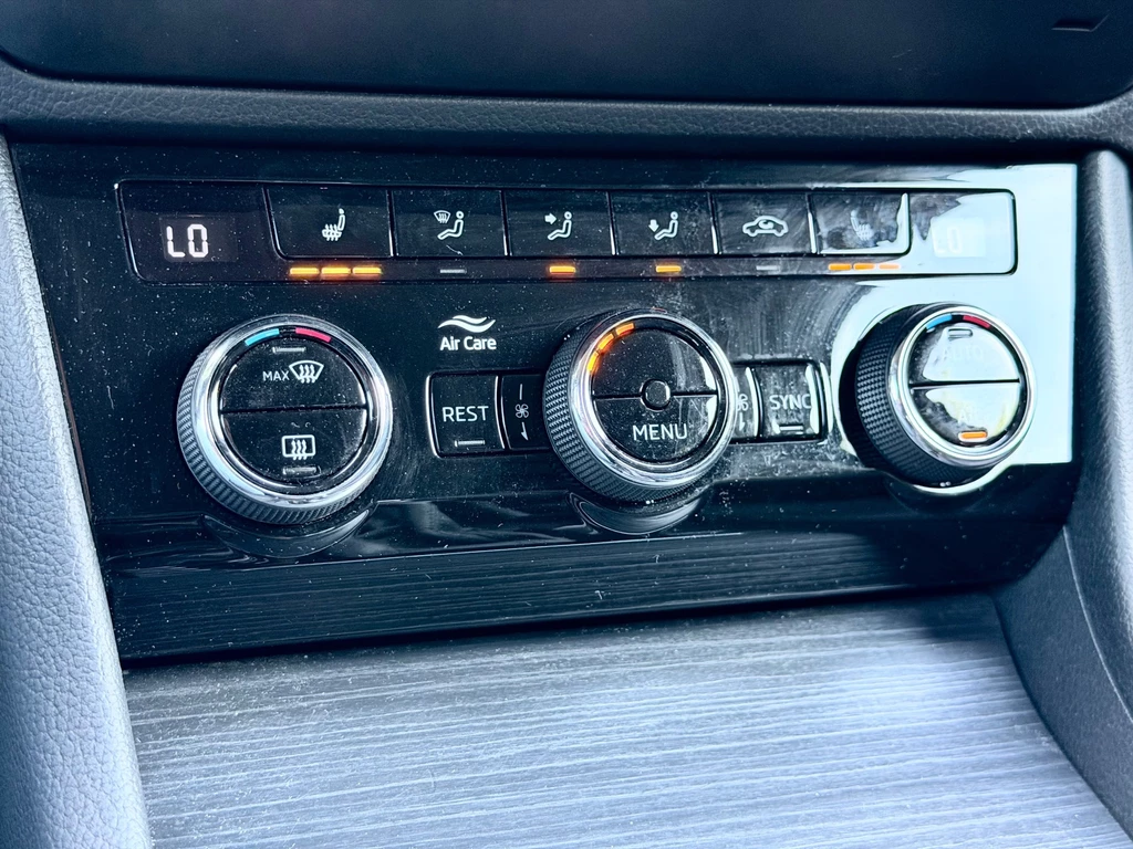 Škoda Superb – foto 19