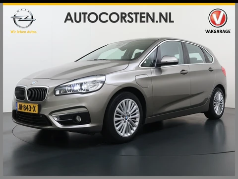 BMW 2 Serie Active Tourer 225xe Hybrid 225PK Aut. Leder+Verwarmd Head-Up Elek.Achterklep Pdc Navi Ecc Centennial High Executive SOH 87% Led Lmv Isofix Cruise Control Regen-Lichtsensor 4Wd AWD Origineel Nederlandse Auto Dealeronderhouden