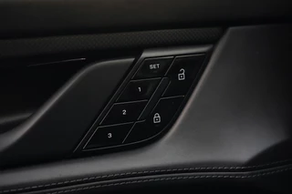 Porsche Taycan – thumbnail 25