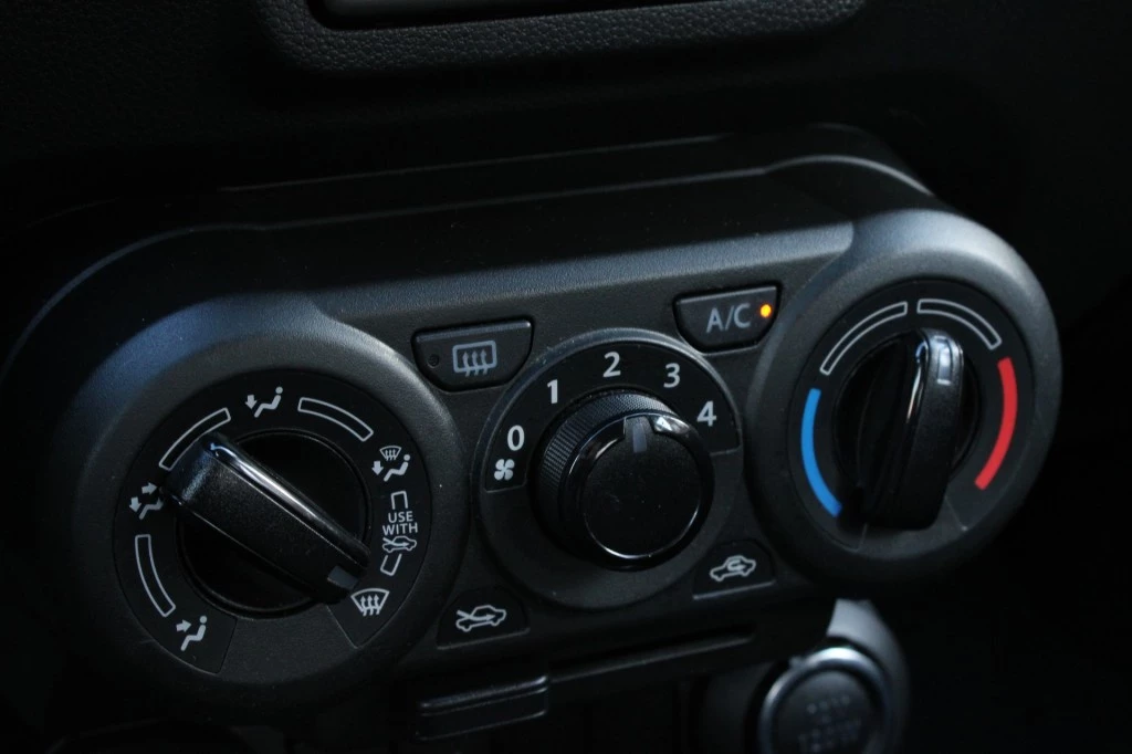 Suzuki Ignis – foto 17
