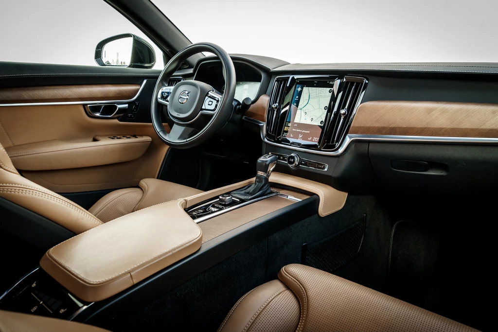 Volvo S90 – foto 12