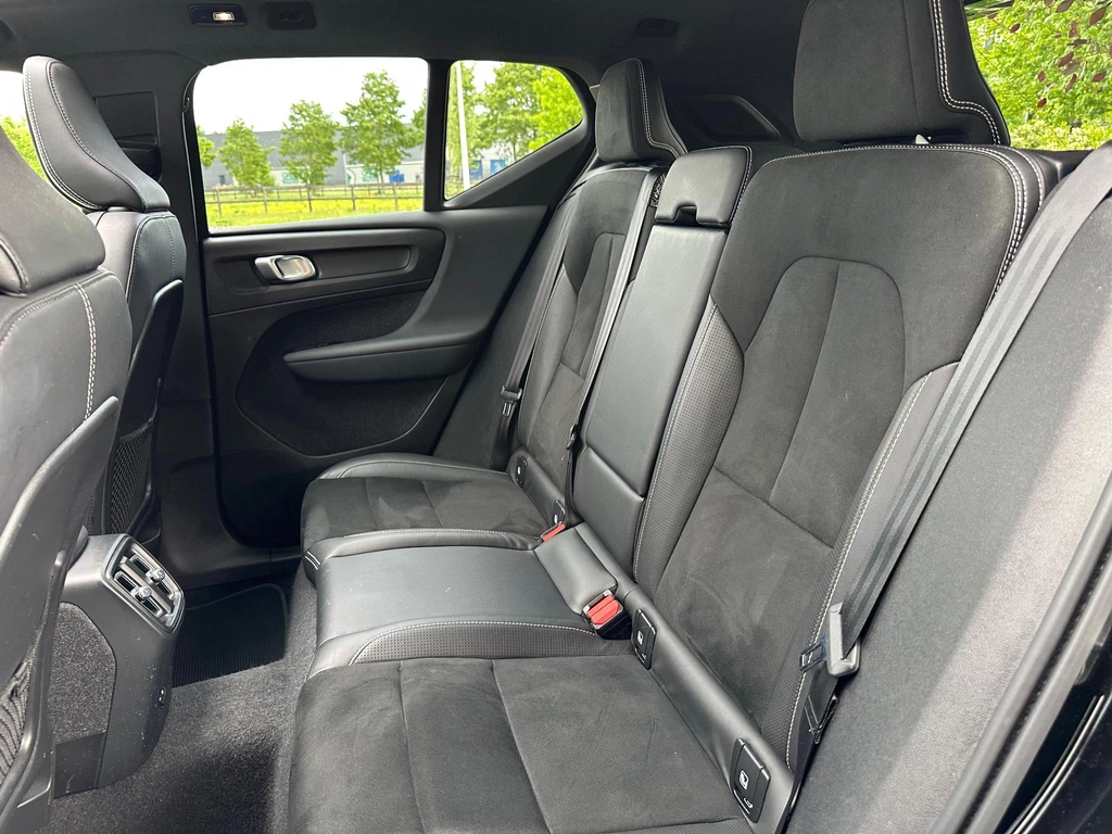 Volvo XC40 – foto 18