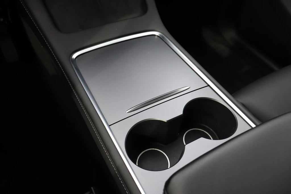 Tesla Model Y – foto 15