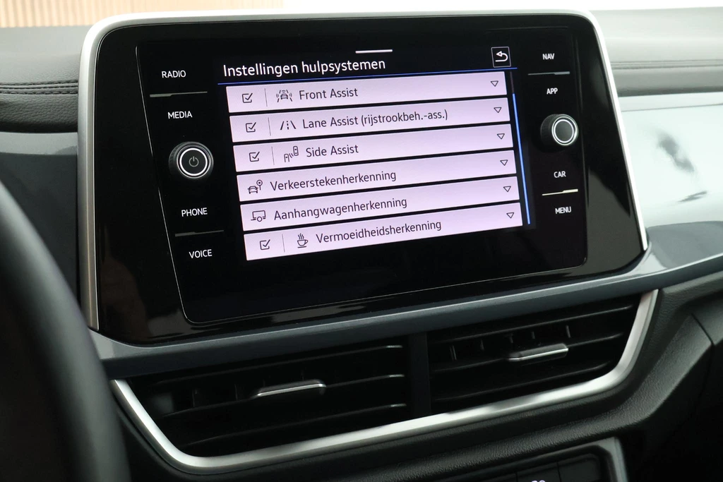 Volkswagen T-Roc – foto 30