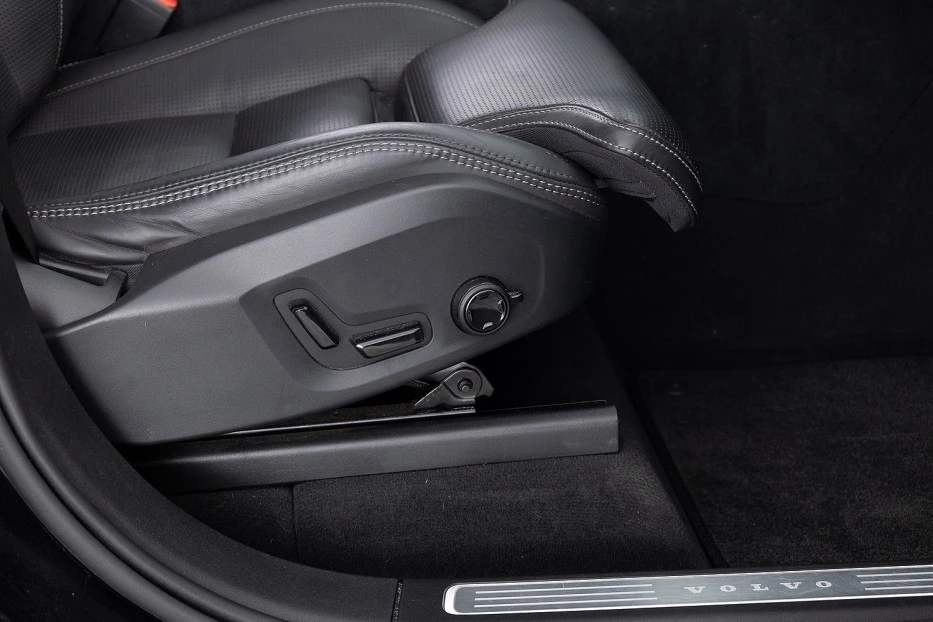 Volvo XC90 – foto 15