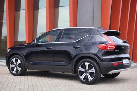 Volvo XC40 T5 Recharge Ultimate Bright | Stoelverwarming | Trekhaak | Leder | Parkeercamera | H/K | BLIS | Pilot Assist | Keyless