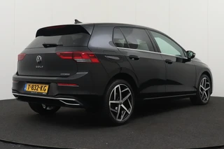 Volkswagen Golf – thumbnail 4