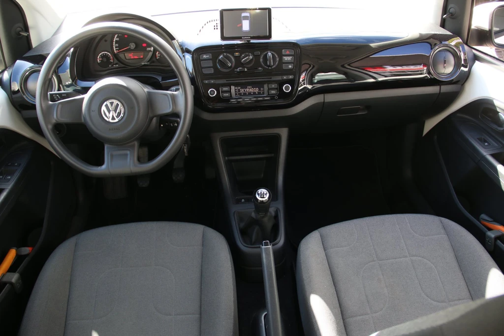 Volkswagen up! – foto 8