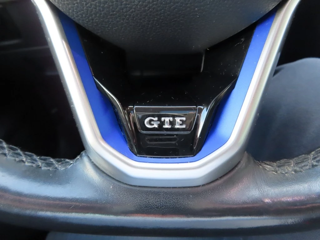 Volkswagen Passat – foto 28
