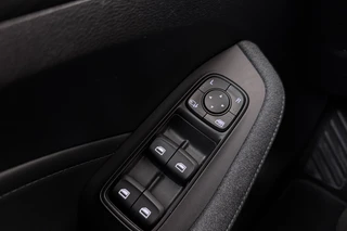 MG MG5 – thumbnail 18