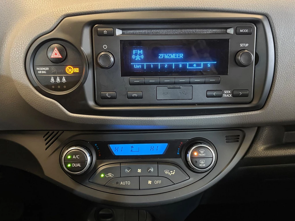 Toyota Yaris – foto 15