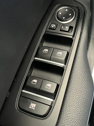 Kia Ceed – thumbnail 28