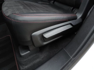 Ford Kuga – thumbnail 24
