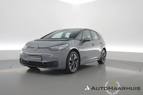 Volkswagen ID.3 Pro 58 kWh | Rijklaar! | Adapt. Cruise | Apple CarPlay | Navi | 18'' | PDC V+A | Clima | 