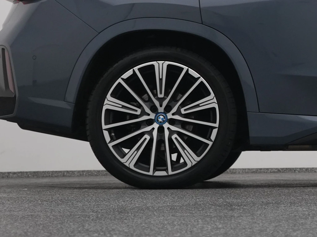 BMW iX1 – foto 41