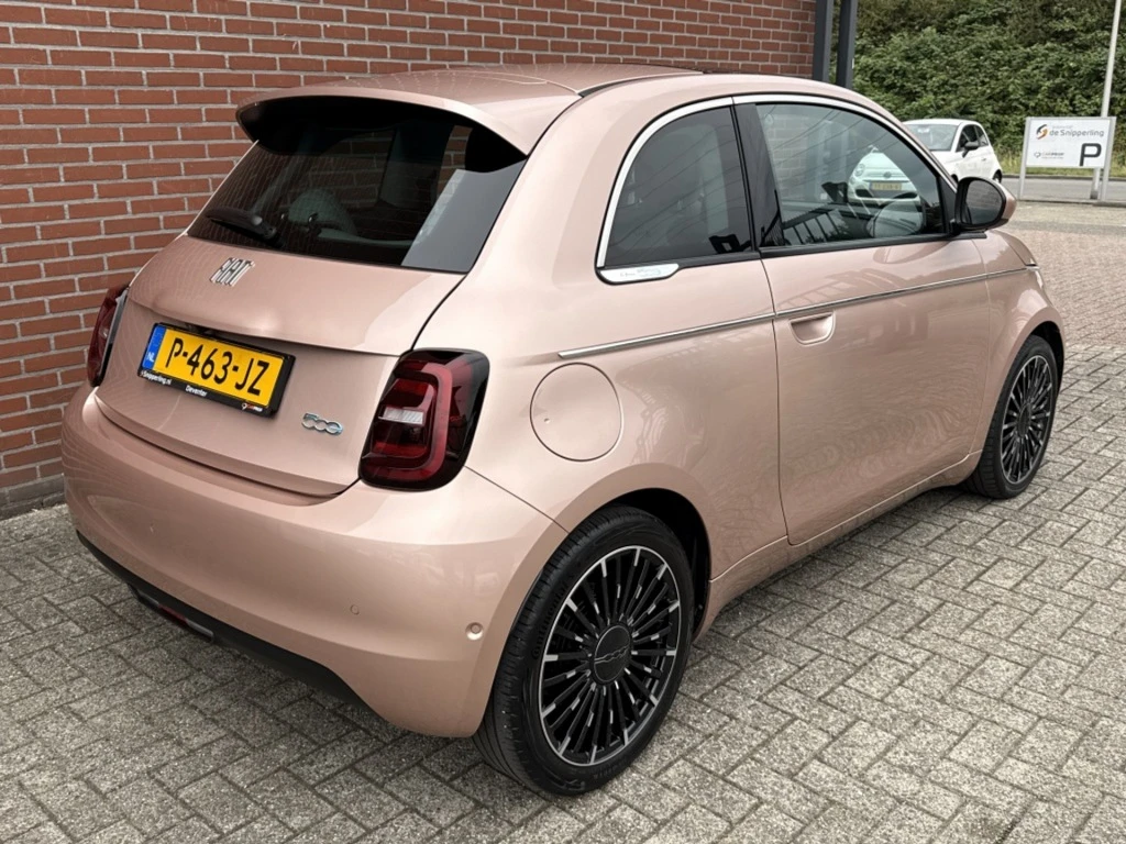 Fiat 500e – foto 6