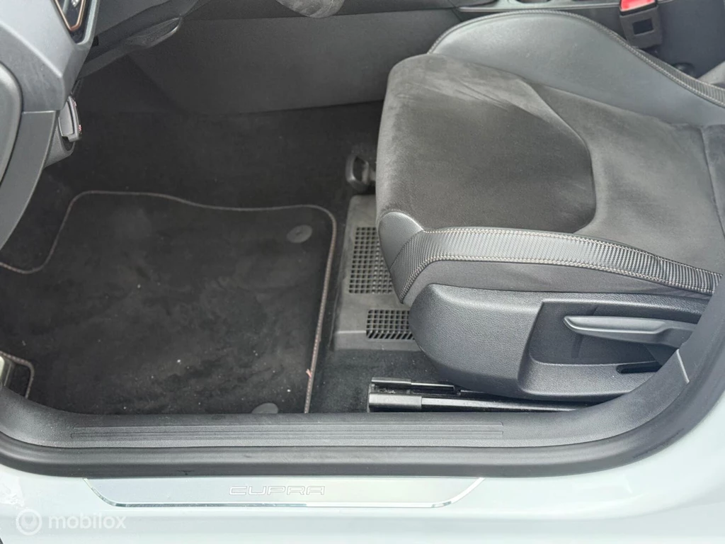 SEAT Leon – foto 14