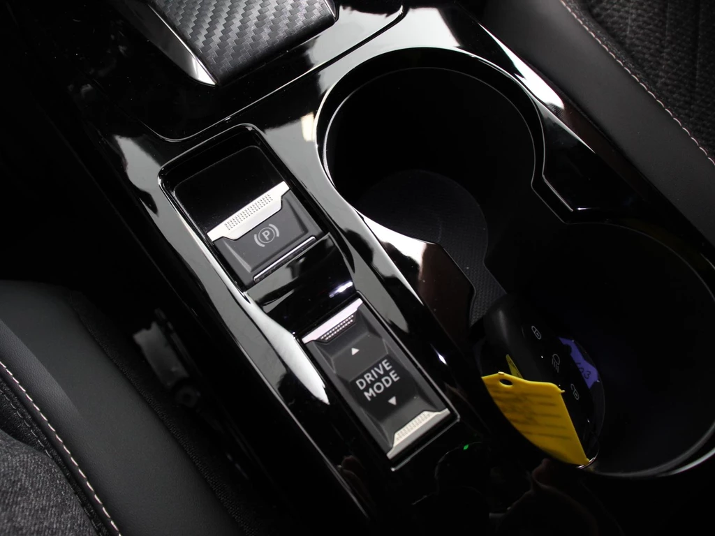 Peugeot e-2008 – foto 29