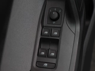 SEAT Arona – thumbnail 17