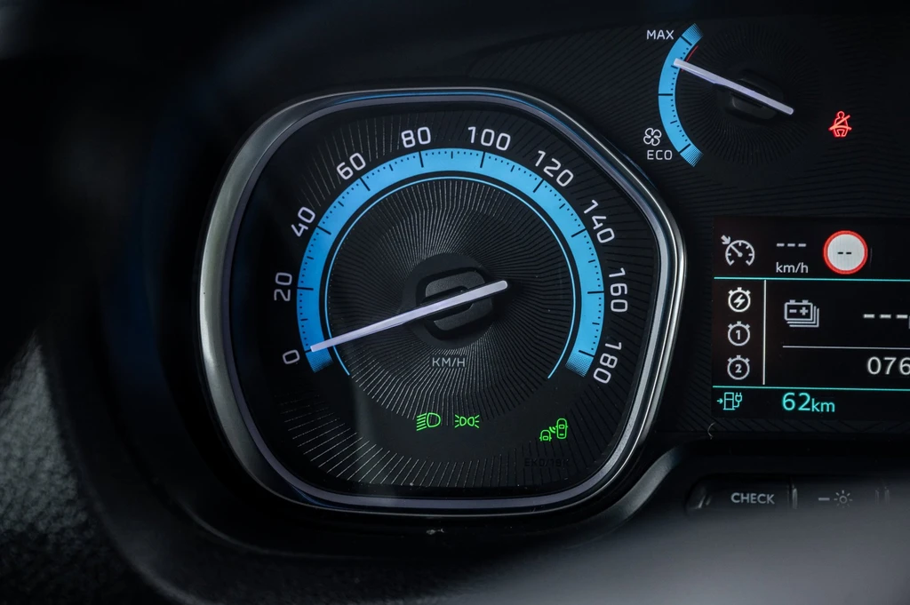 Peugeot e-Expert – foto 60