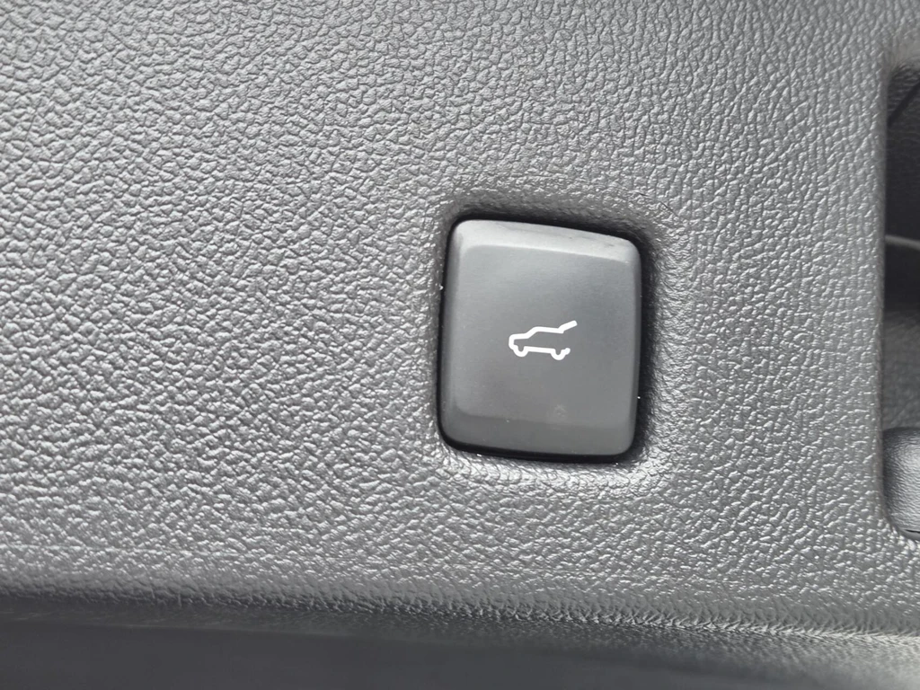 Ford Kuga – foto 32