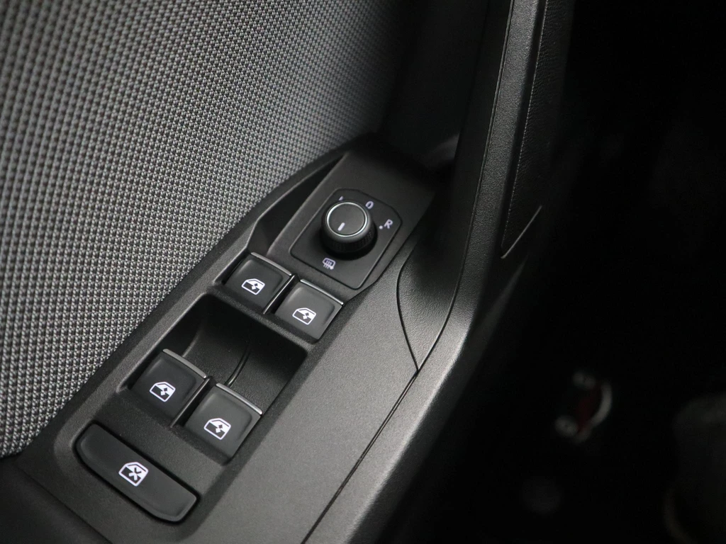 SEAT Leon – foto 36