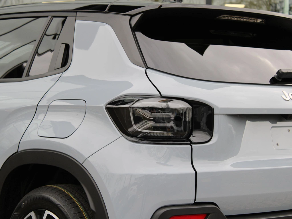 Jeep Avenger – foto 12