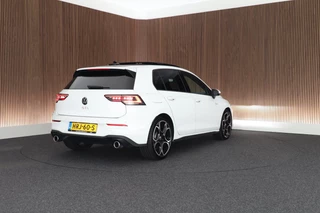 Volkswagen Golf – thumbnail 4