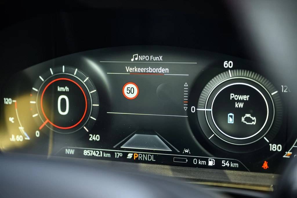 Ford Kuga – foto 15