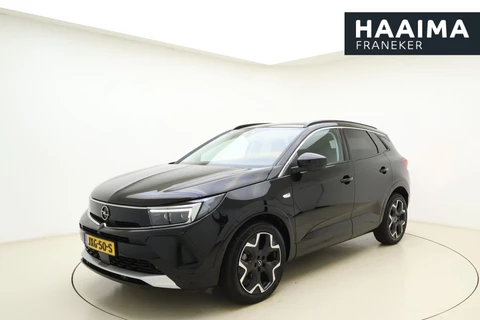 Opel Grandland 1.2 Turbo 130pk Automaat Ultimate | Climate & Cruise Control | Elektrische achterklep | Navigatie | Achteruitrijcamera | Winterpakket | Alcantara bekleding | 19" Lichtmetalen velgen