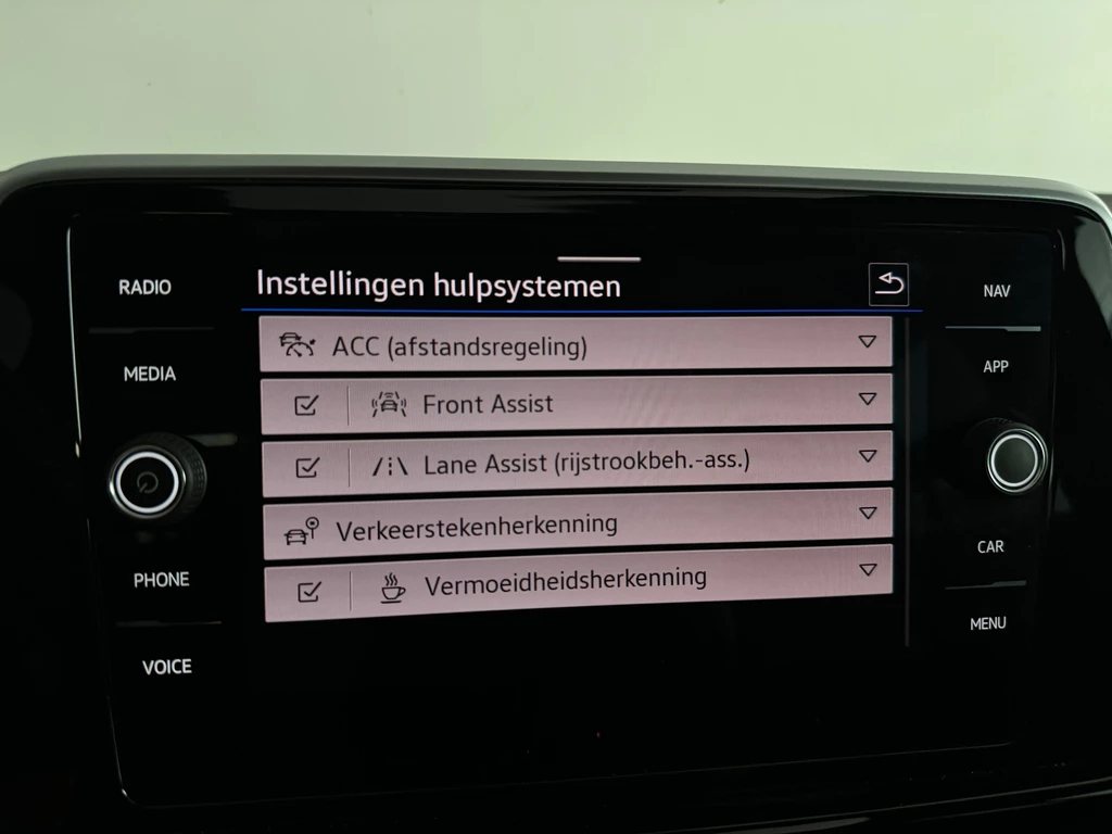 Volkswagen T-Roc – foto 25