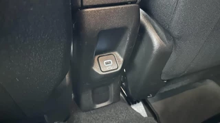 Jeep Renegade – thumbnail 19
