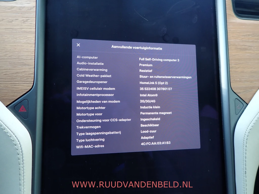Tesla Model X – foto 22