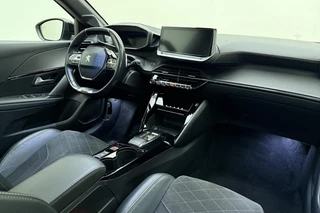 Peugeot 208 – thumbnail 15