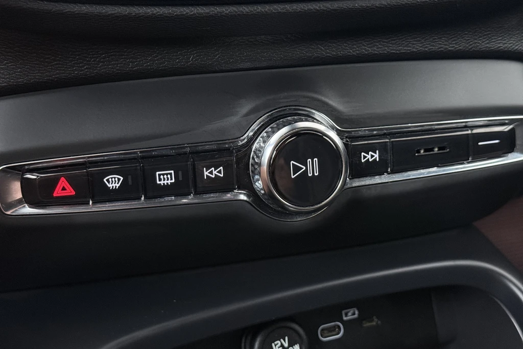 Volvo XC40 – foto 30
