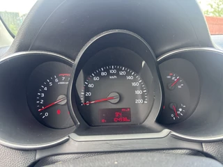 Kia Picanto – thumbnail 13