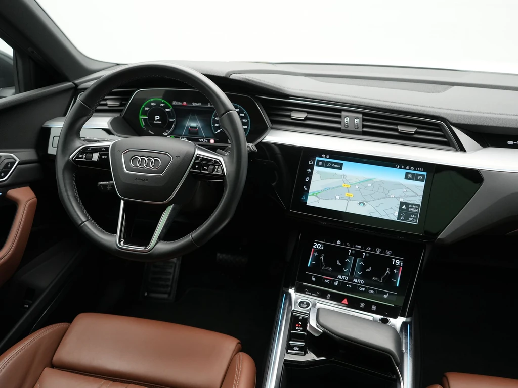Audi Q8 e-tron – foto 27