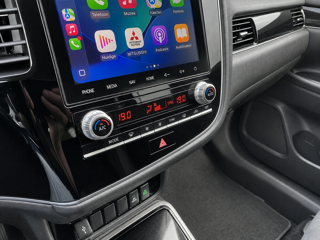 Mitsubishi Outlander – foto 31