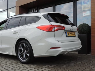 Ford Focus – thumbnail 5