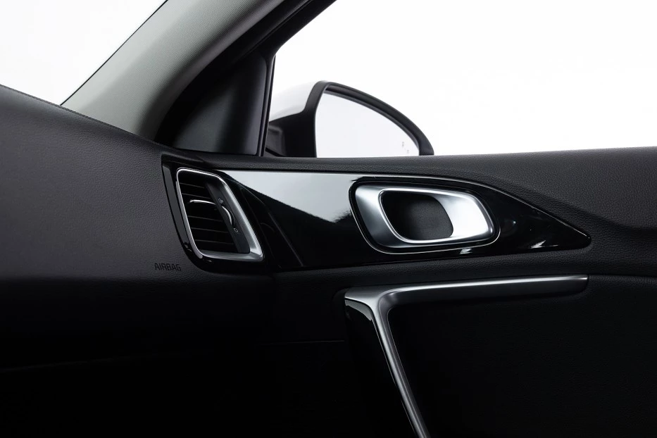 Kia XCeed – foto 38