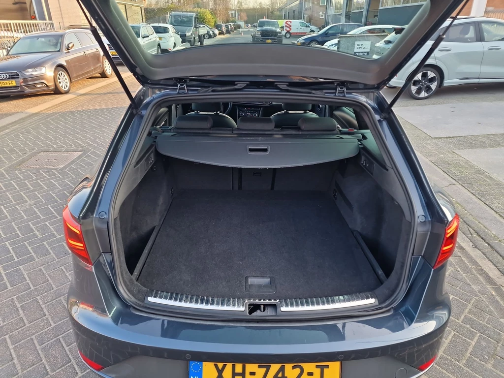 SEAT Leon – foto 30